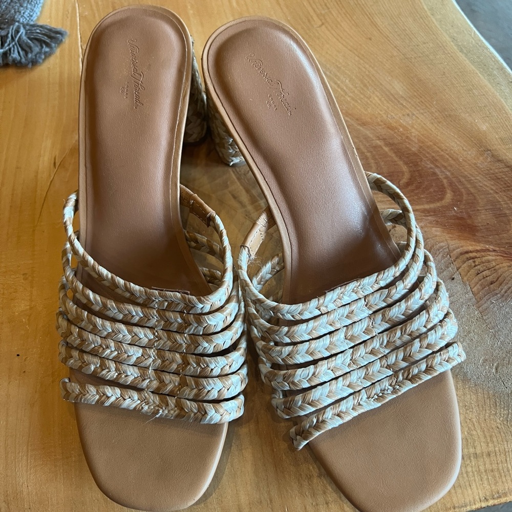 Universal Thread Rachel Mule - Picture 4 of 5